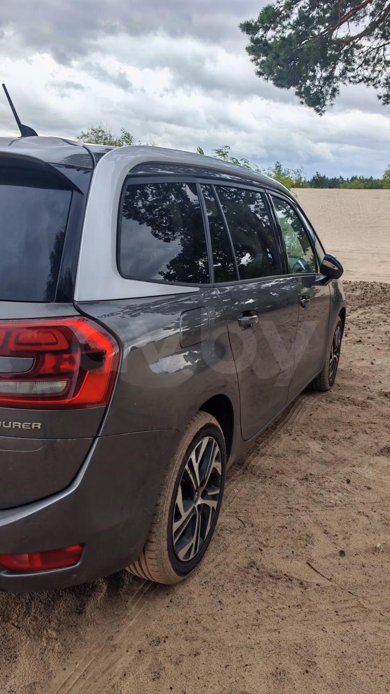 Citroen C4 Spacetourer фото 4