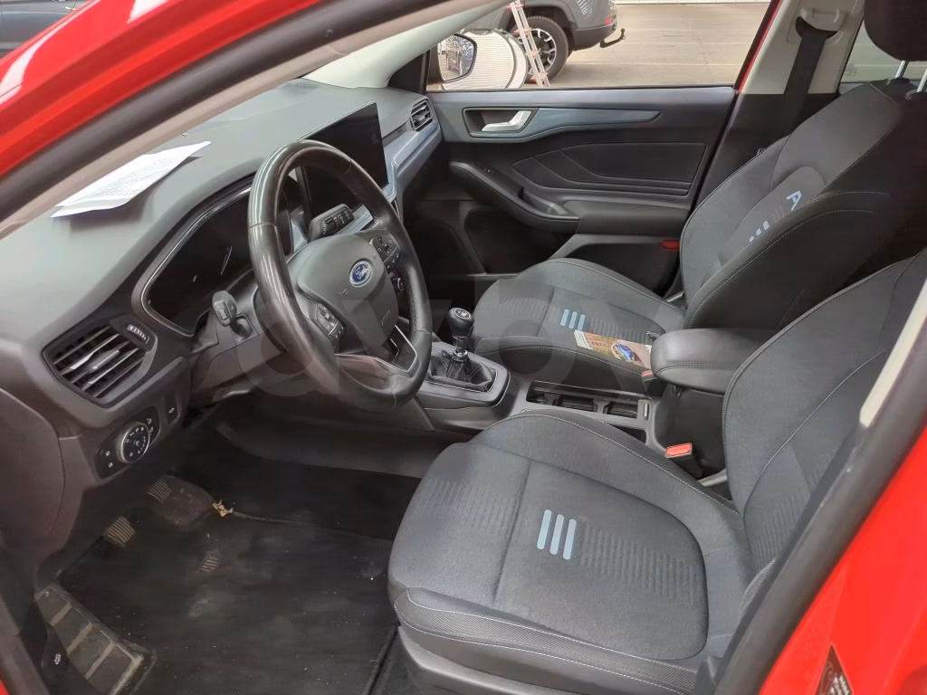 Ford Focus Active фото 11