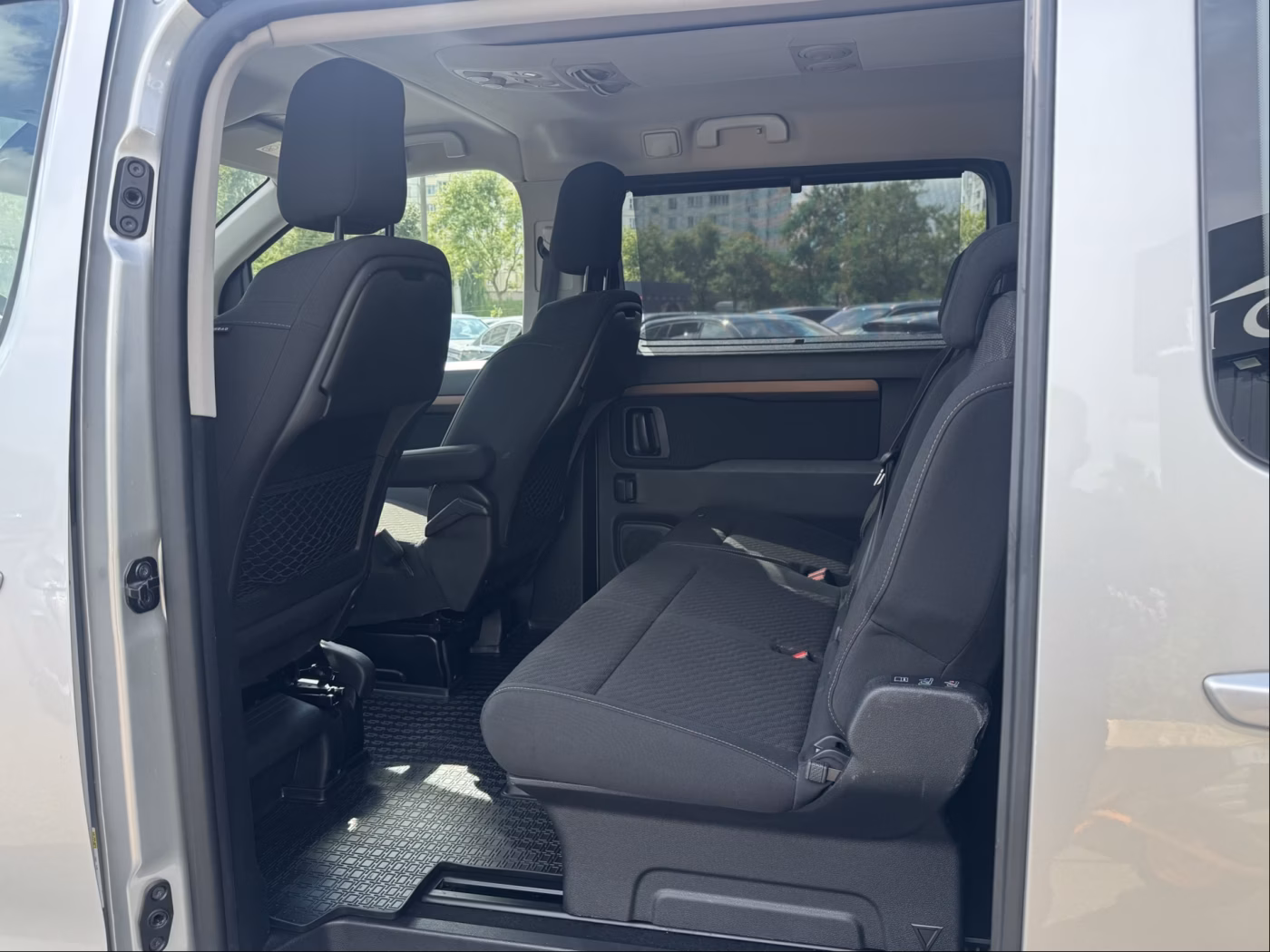 Toyota ProAce Verso фото 12
