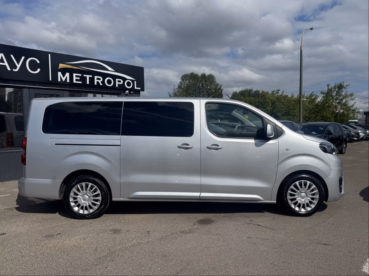 Toyota ProAce Verso фото 8