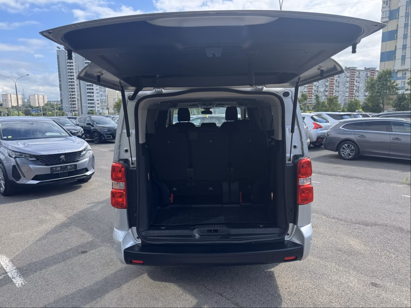 Toyota ProAce Verso фото 14