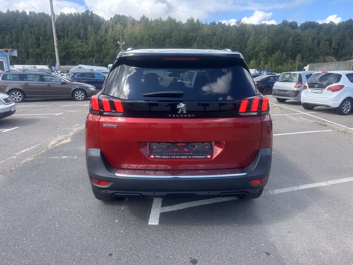 Peugeot 5008 фото 4