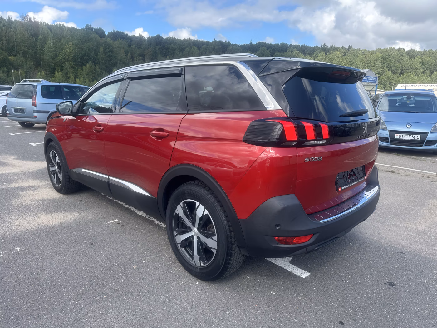 Peugeot 5008 фото 3