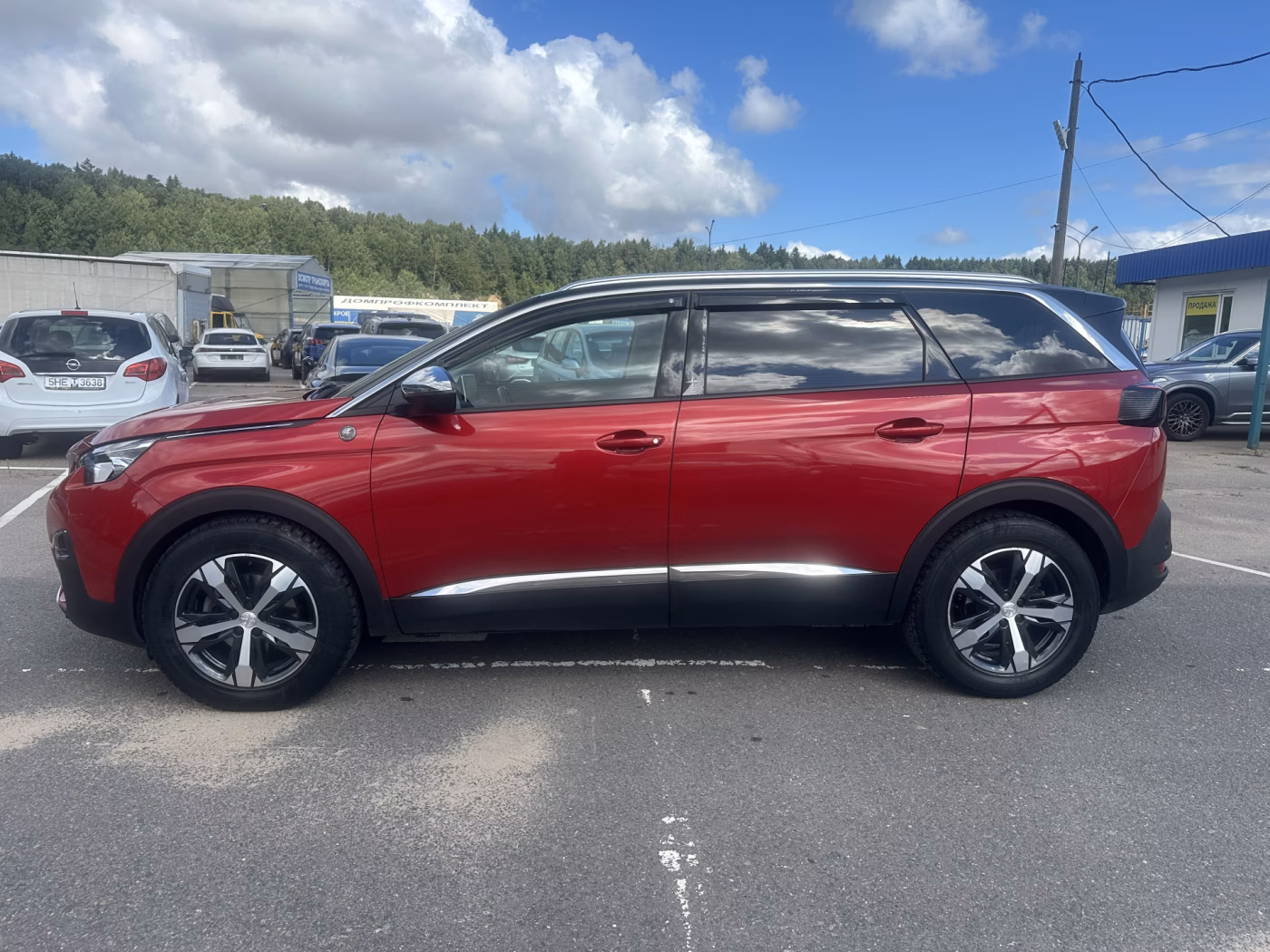 Peugeot 5008 фото 2