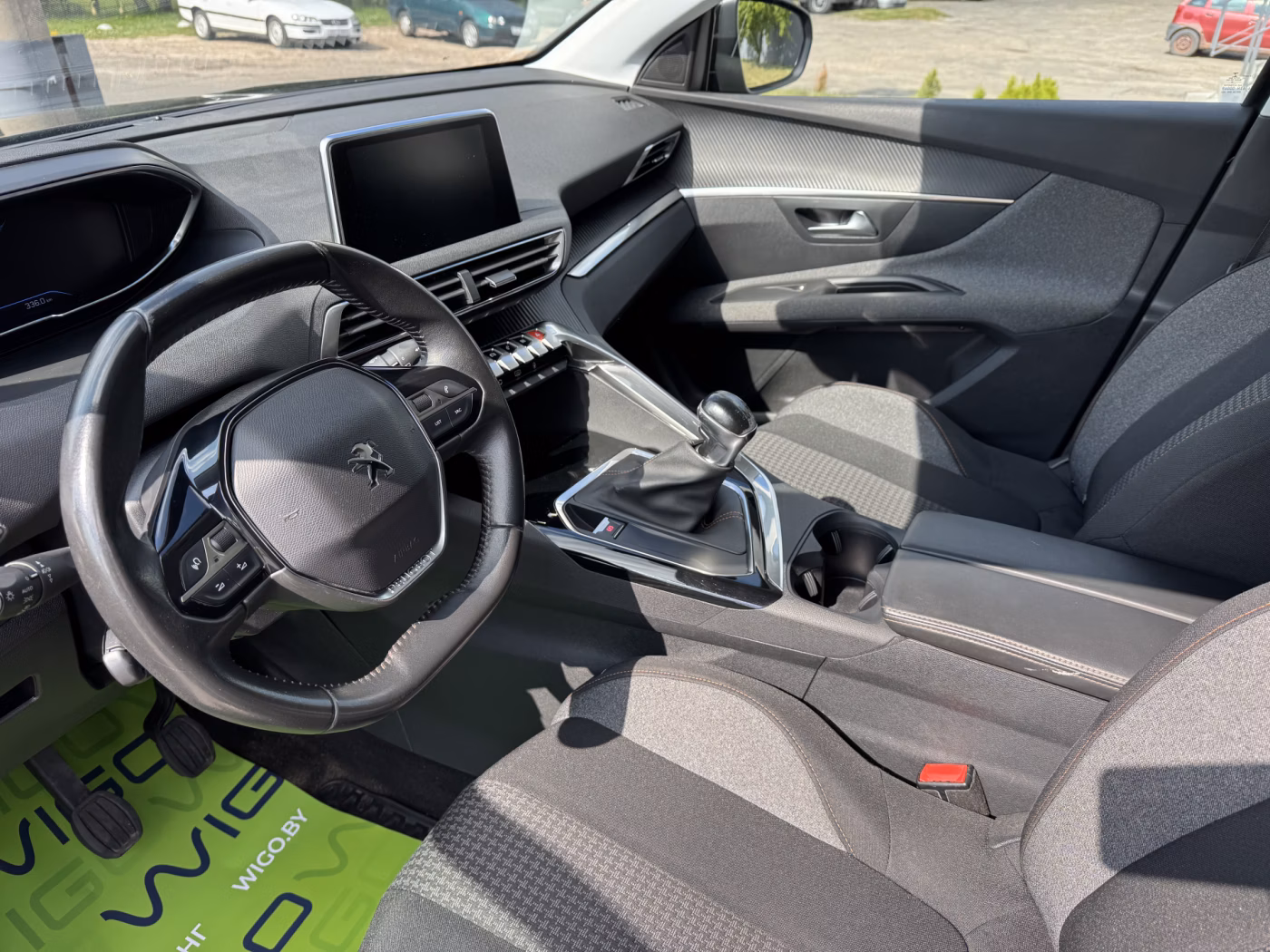 Peugeot 3008 фото 10