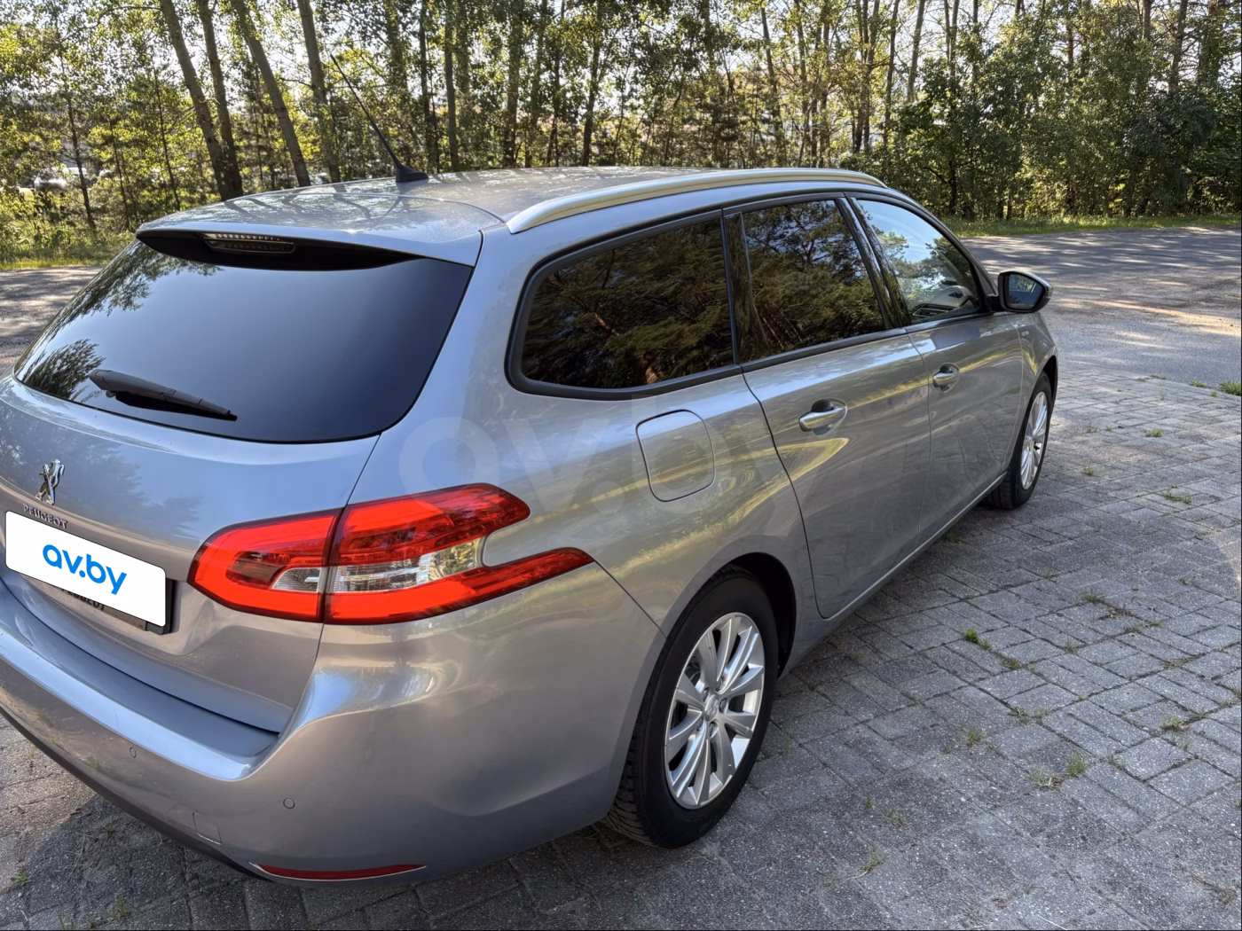 Peugeot 308 фото 8