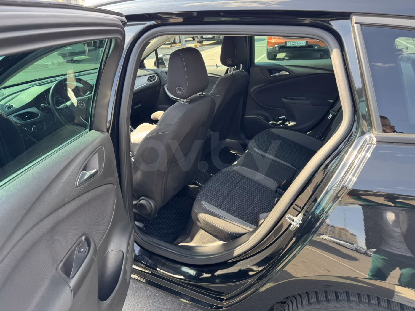 Opel Astra фото 9