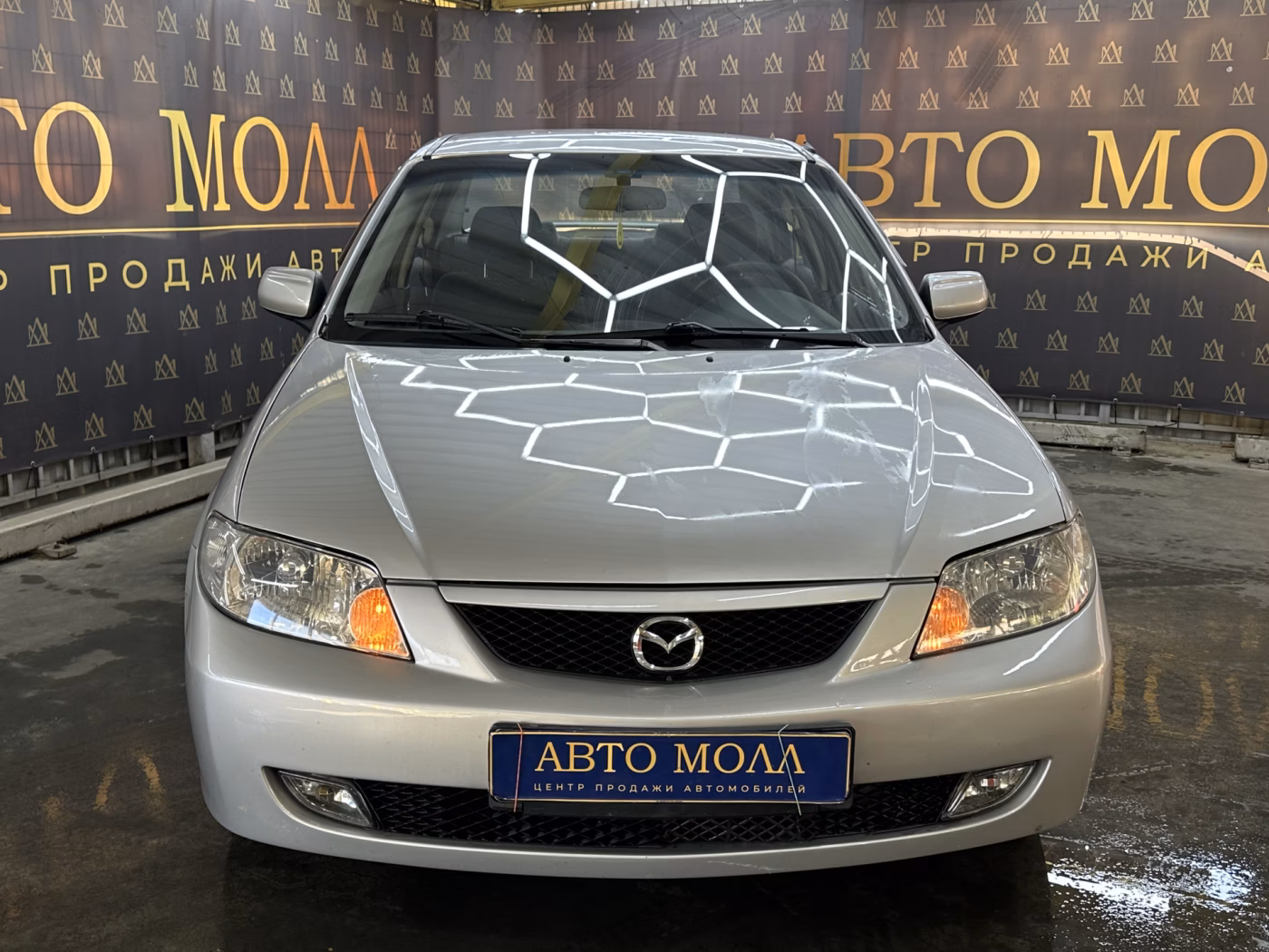 Mazda Protege фото 2