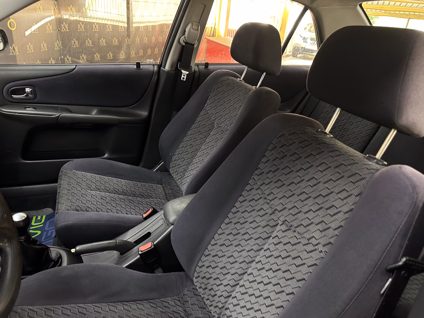 Mazda Protege фото 20