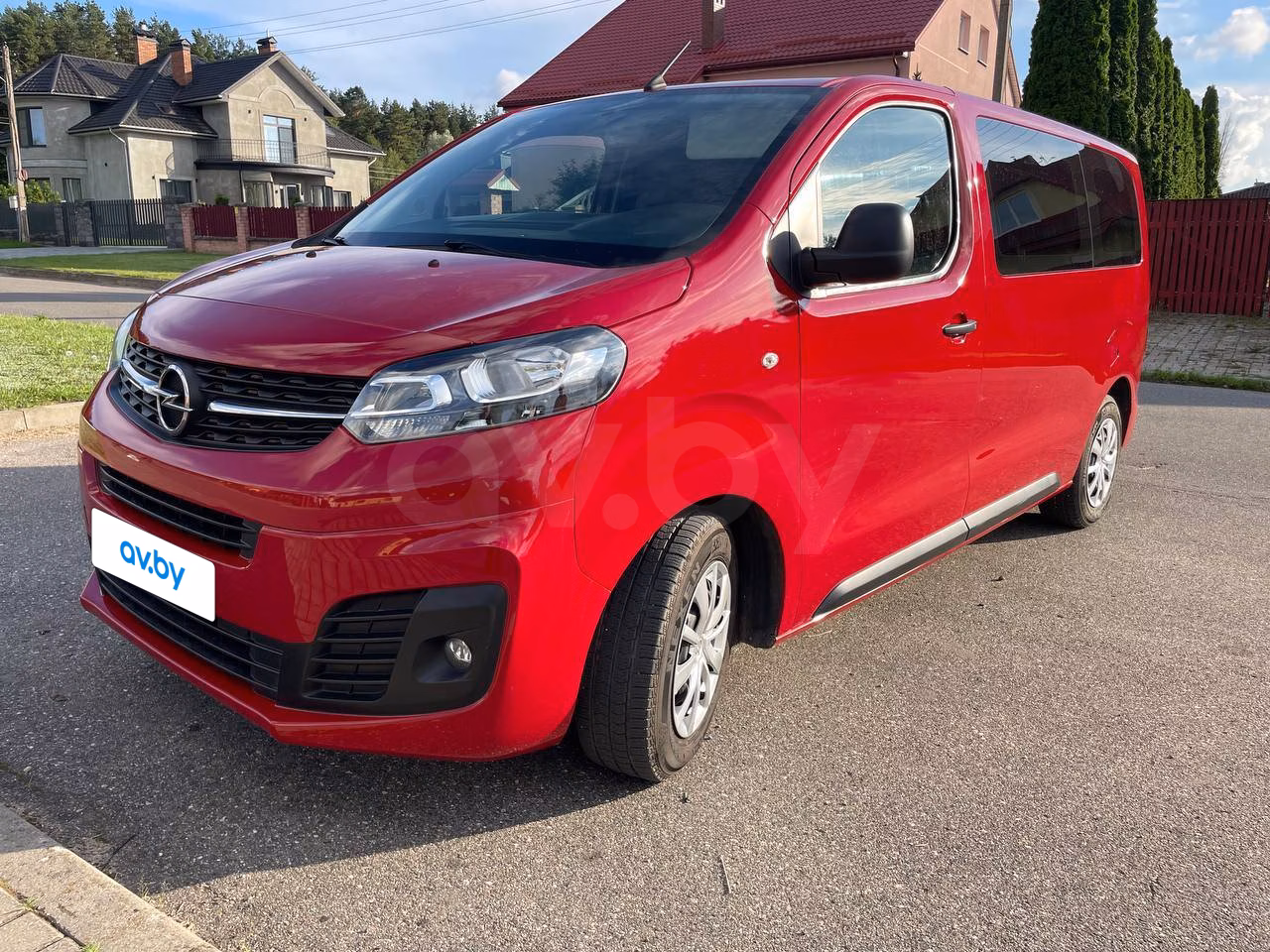 Opel Vivaro фото 3