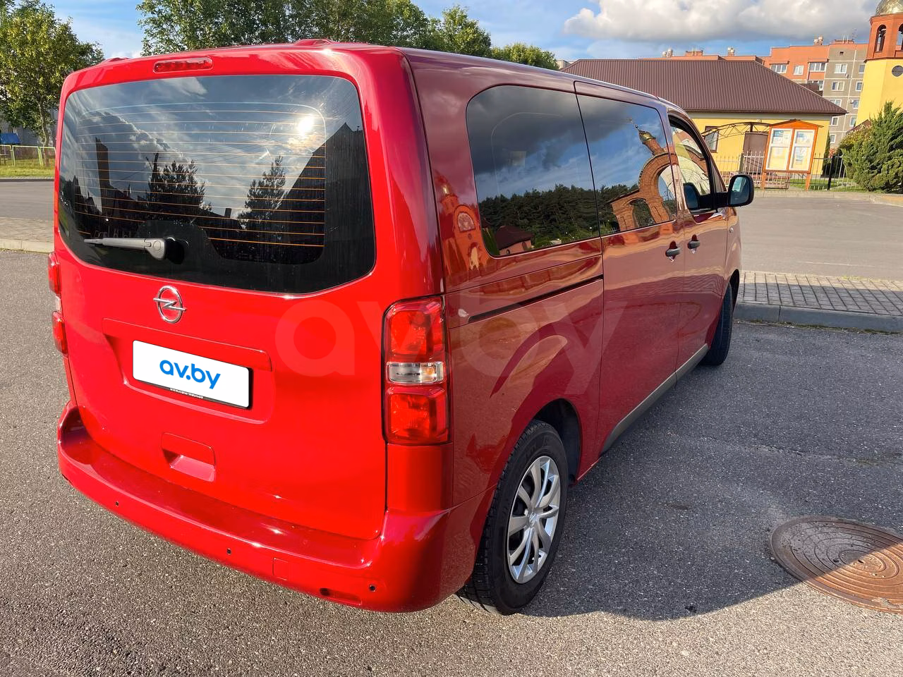 Opel Vivaro фото 5