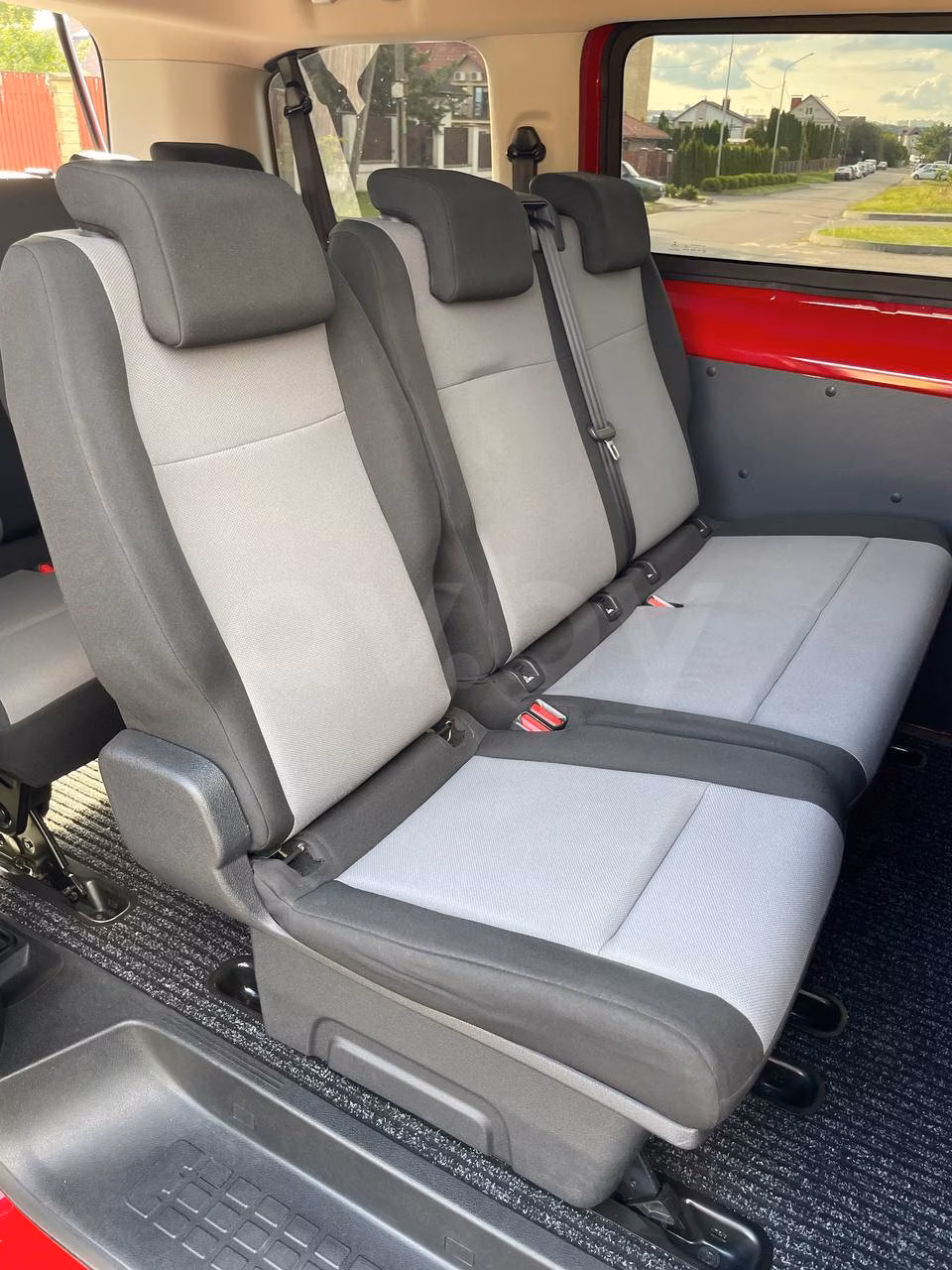 Opel Vivaro фото 20