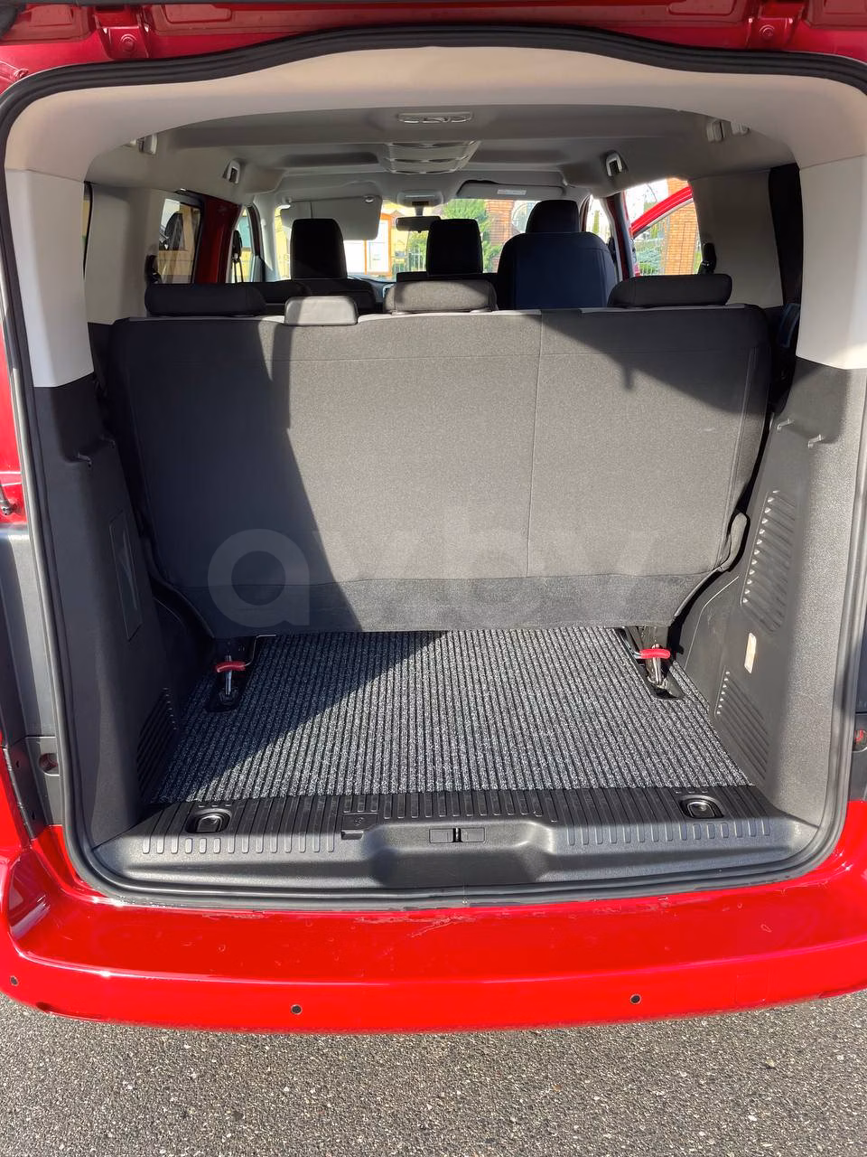 Opel Vivaro фото 21