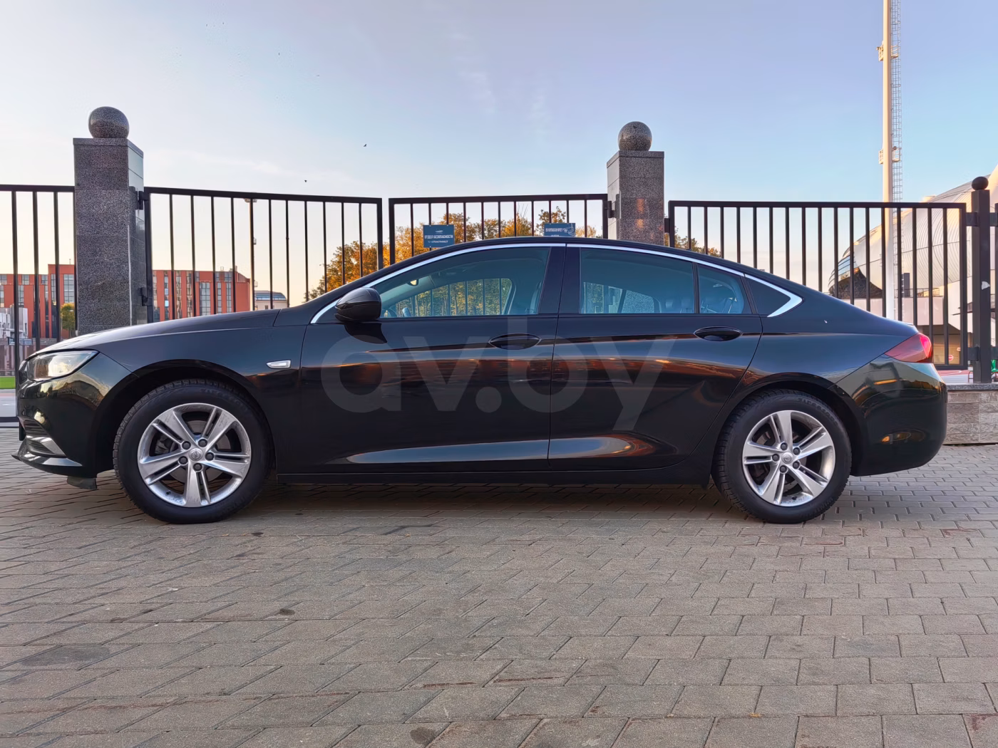Opel Insignia фото 10