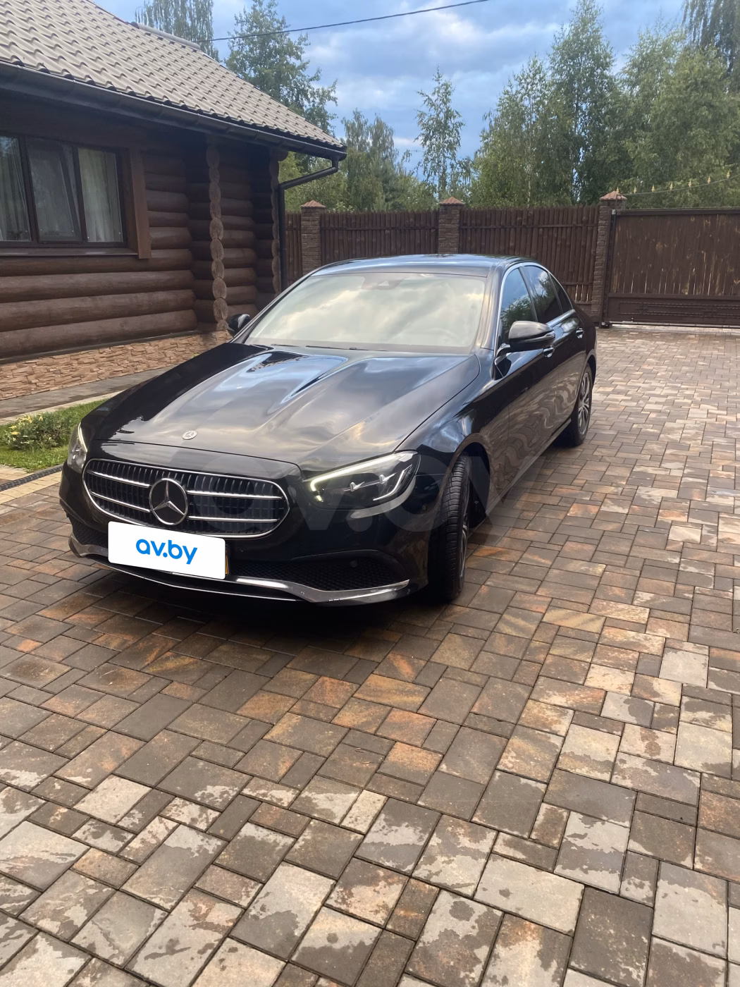Mercedes-Benz E-Класс