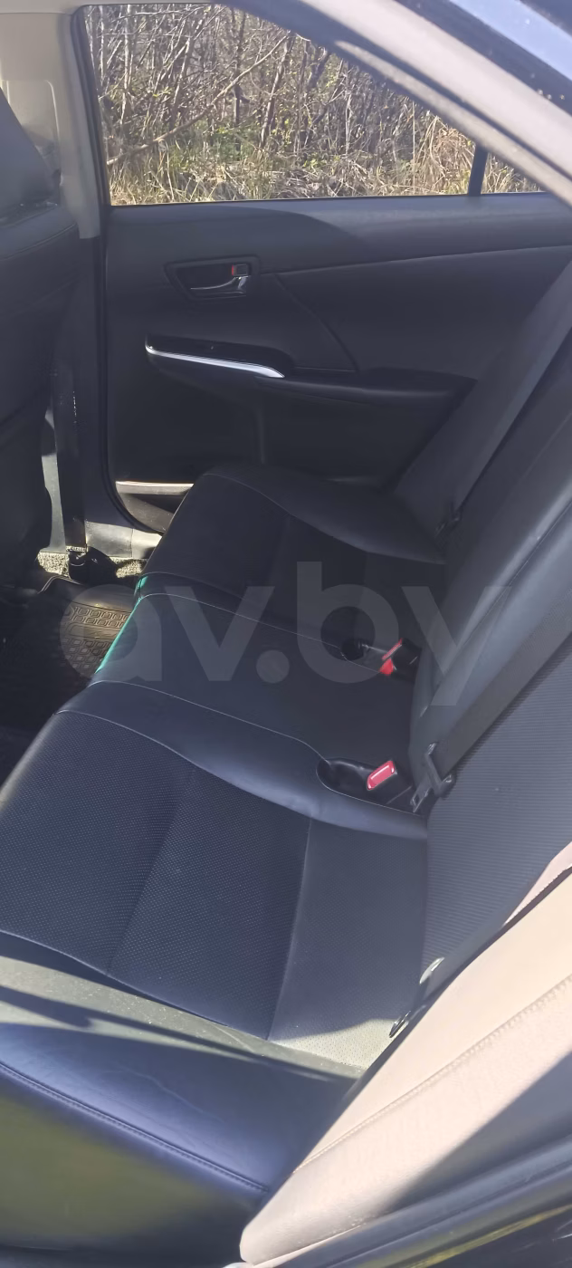 Toyota Camry фото 15