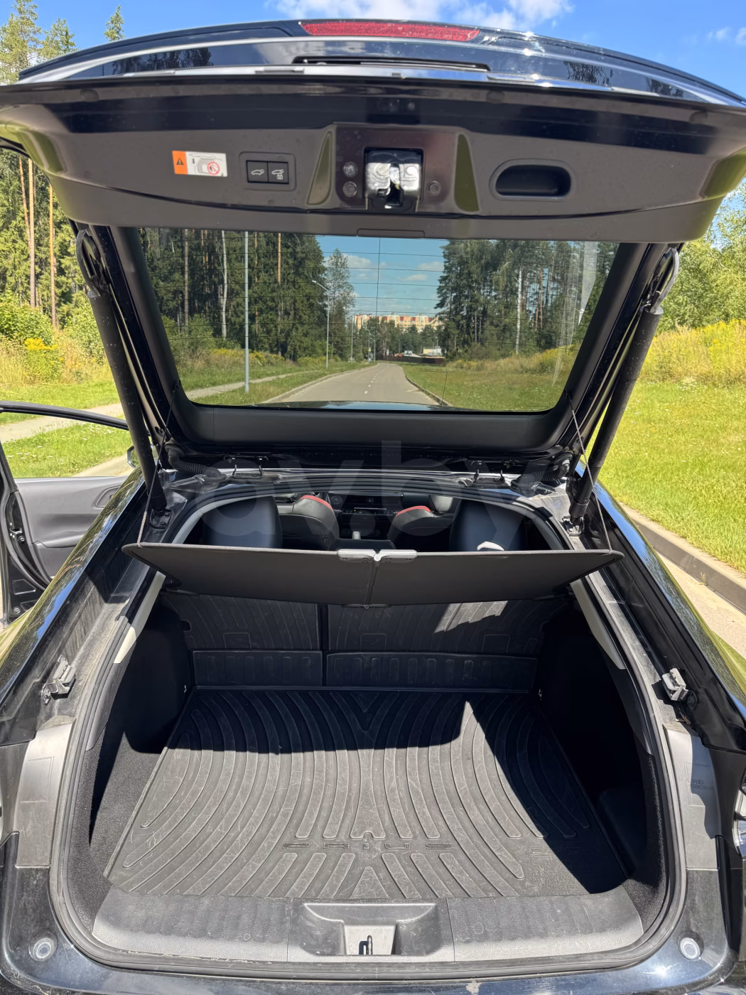 Toyota Prius фото 24