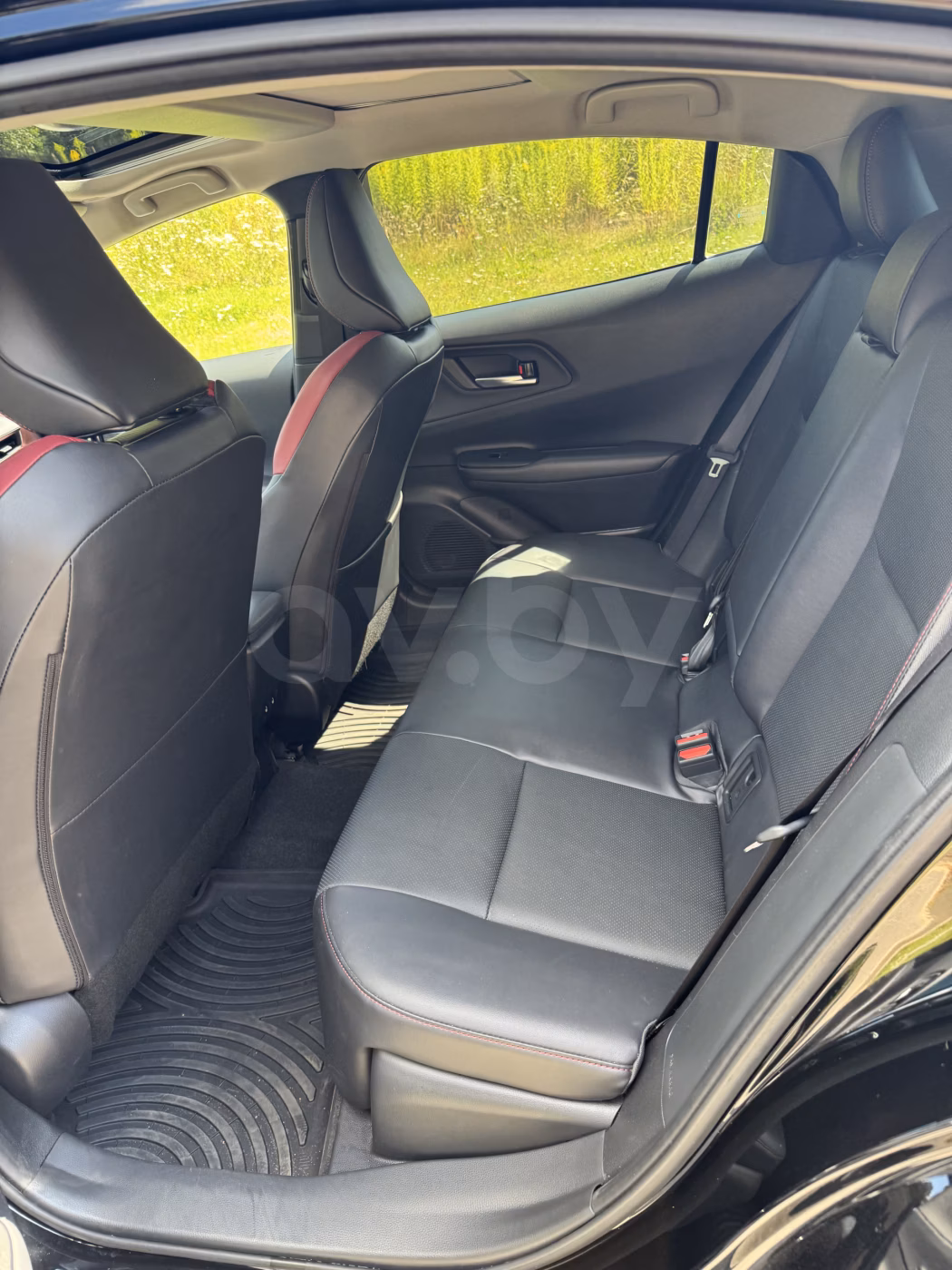Toyota Prius фото 25