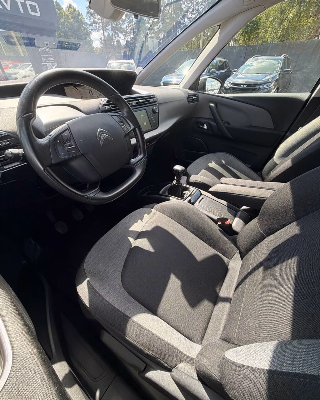 Citroen C4 Spacetourer фото 8