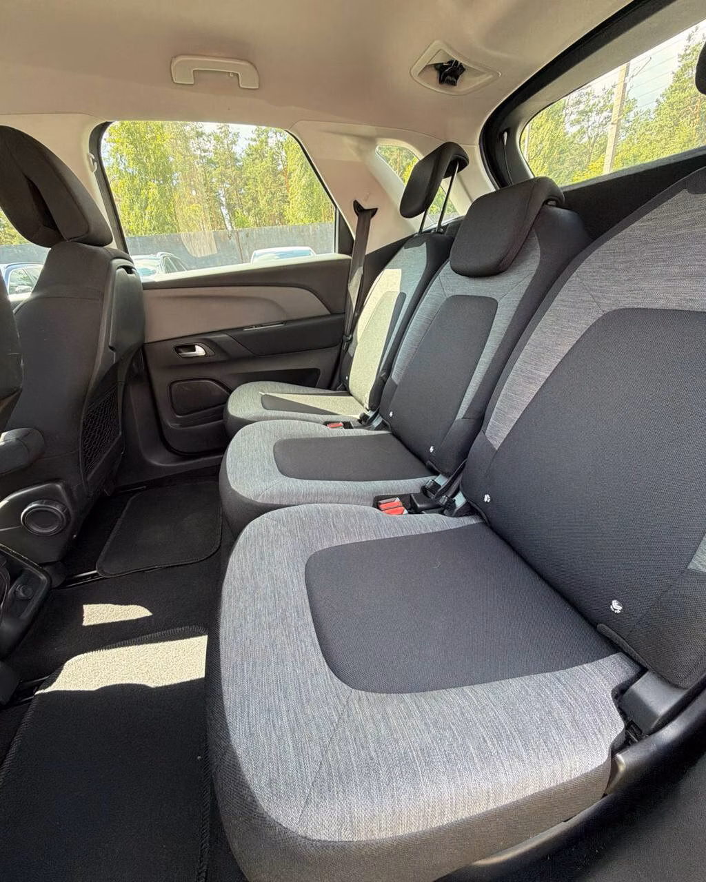 Citroen C4 Spacetourer фото 9