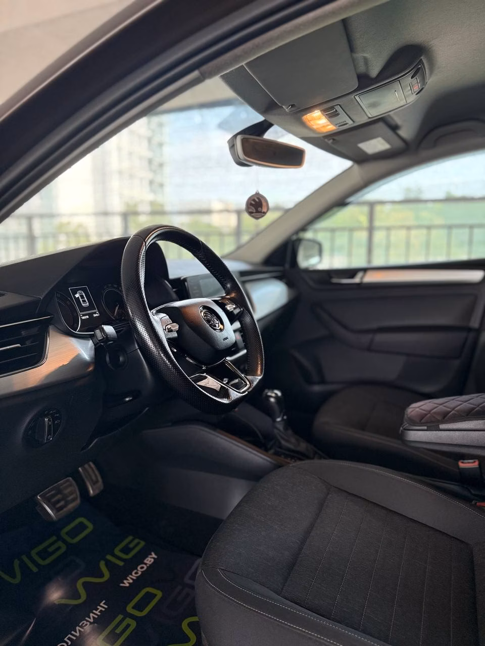 Skoda Rapid фото 11