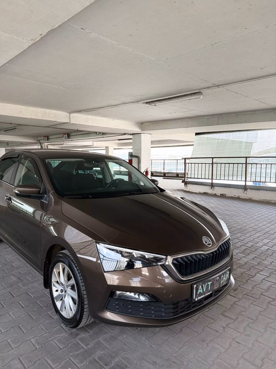Skoda Rapid фото 10