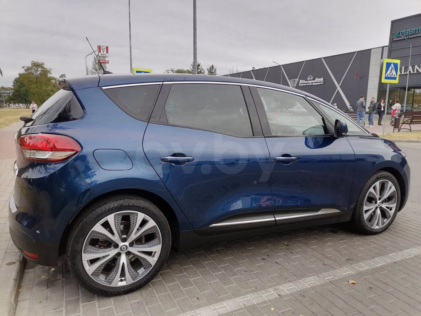 Renault Scenic фото 2