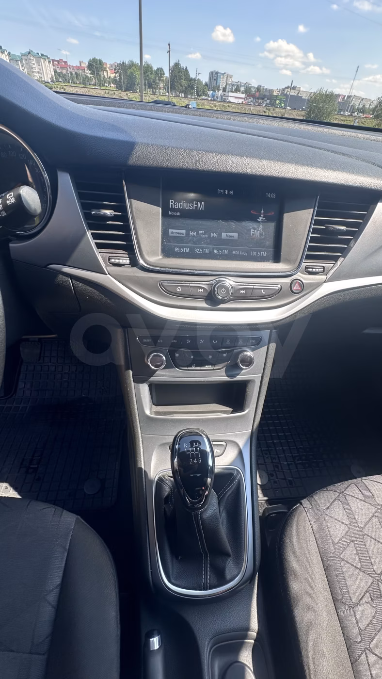 Opel Astra фото 11