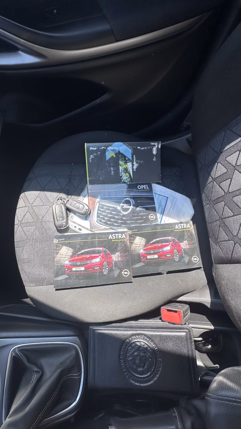 Opel Astra фото 19