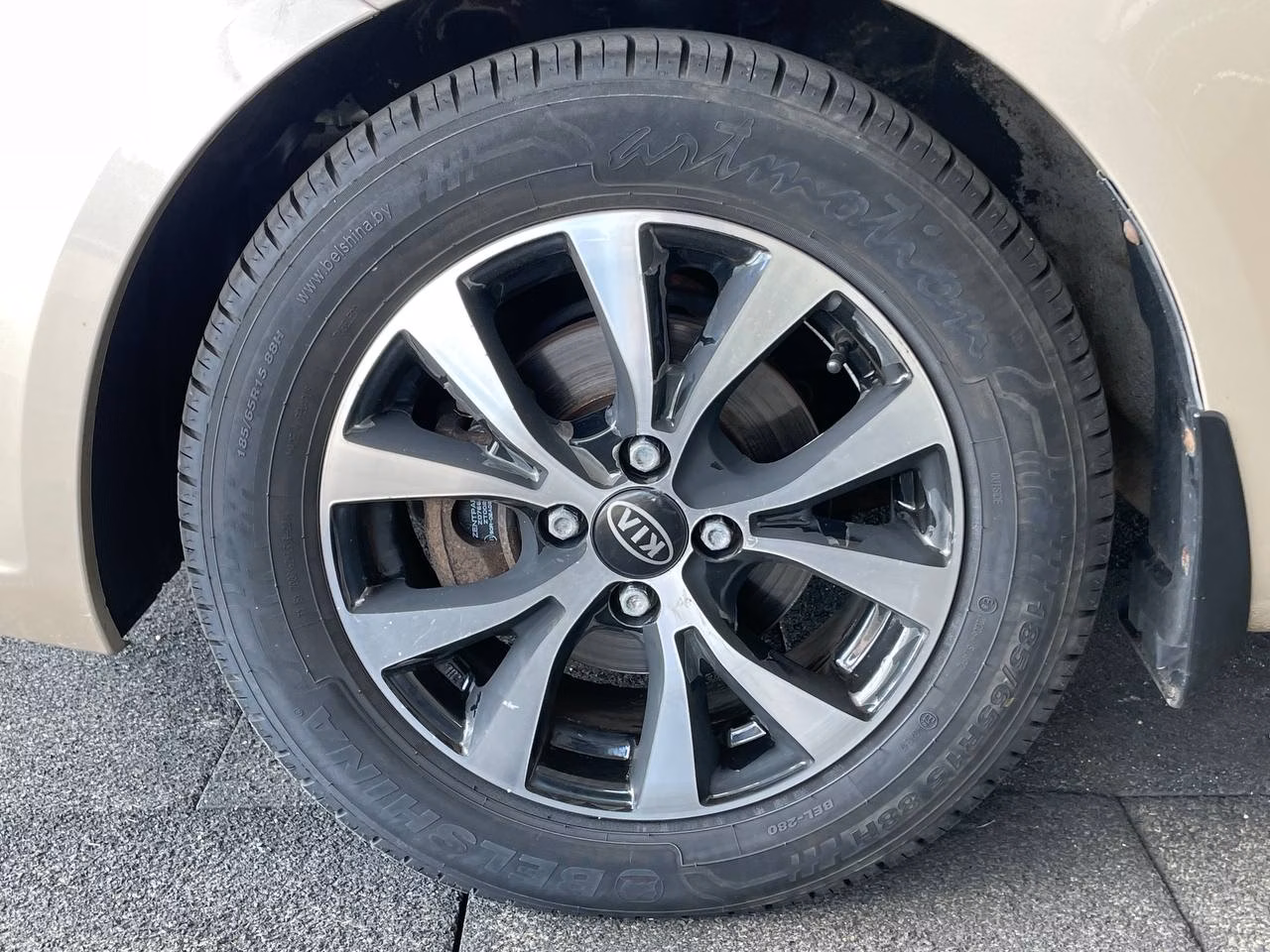 Kia Rio фото 22