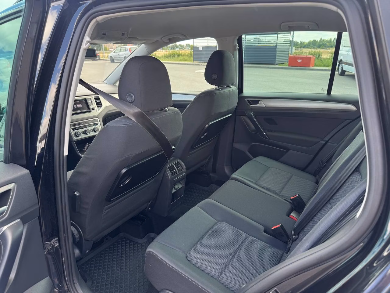 Volkswagen Golf Sportsvan фото 19