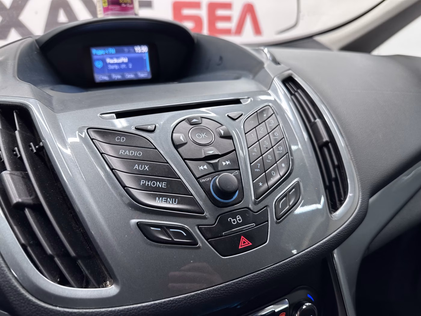 Ford C-MAX фото 15