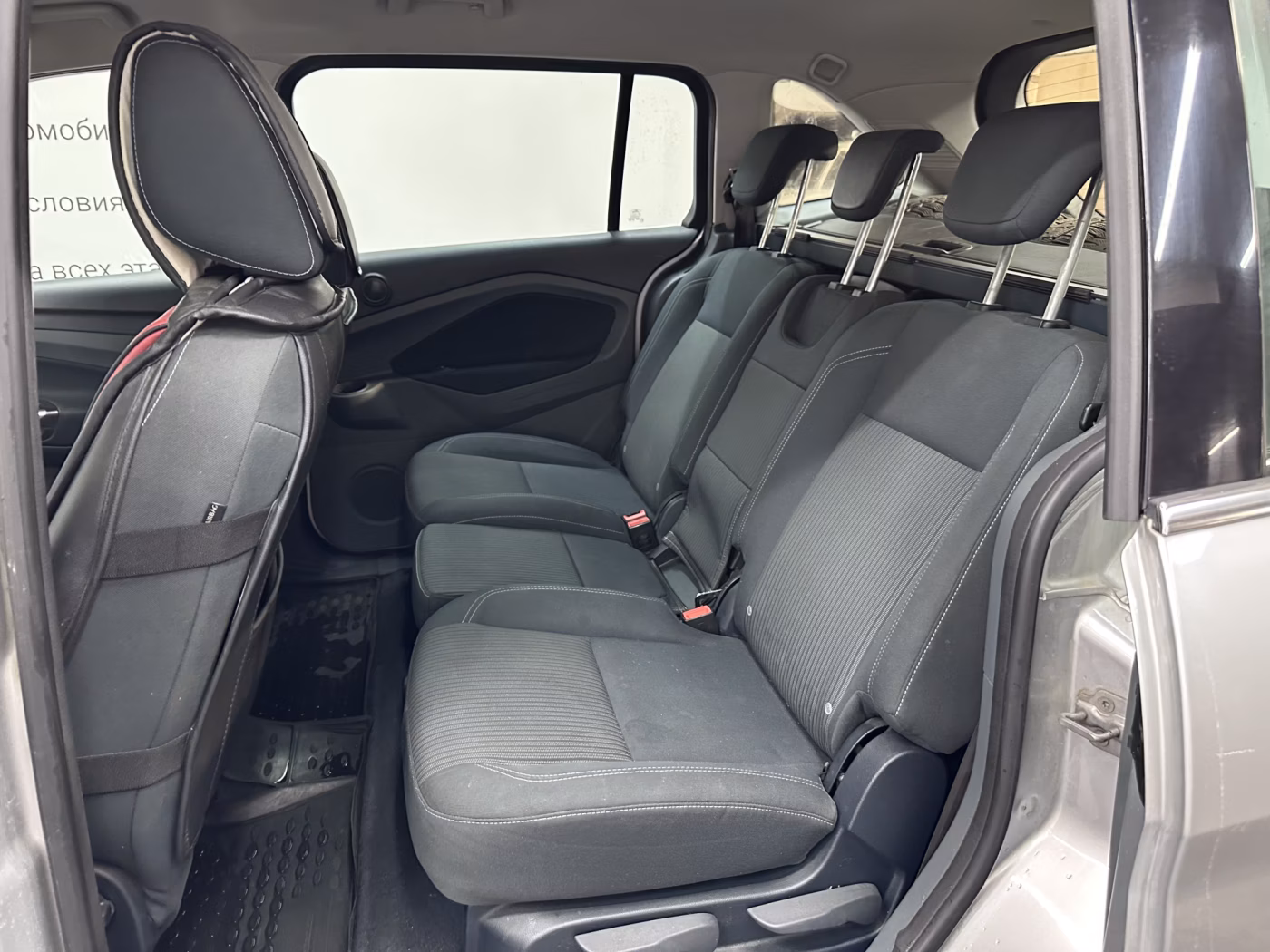 Ford C-MAX фото 9