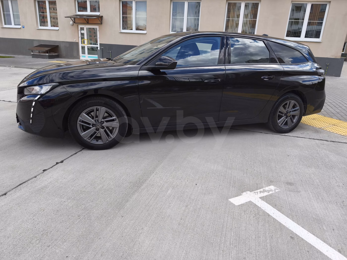 Peugeot 308 фото 2