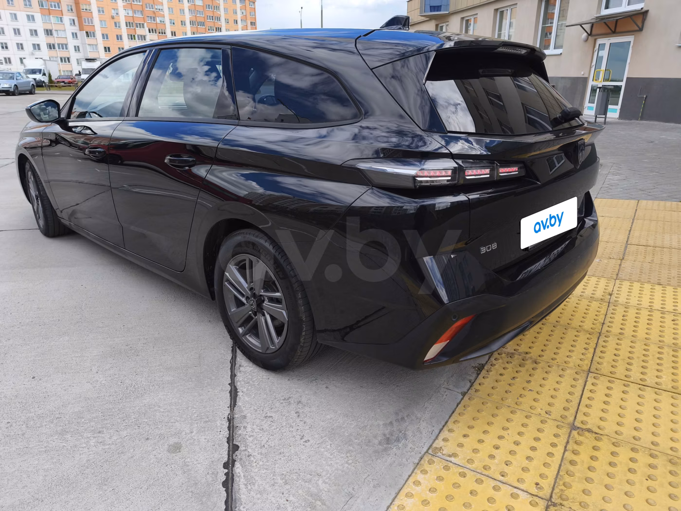 Peugeot 308 фото 3