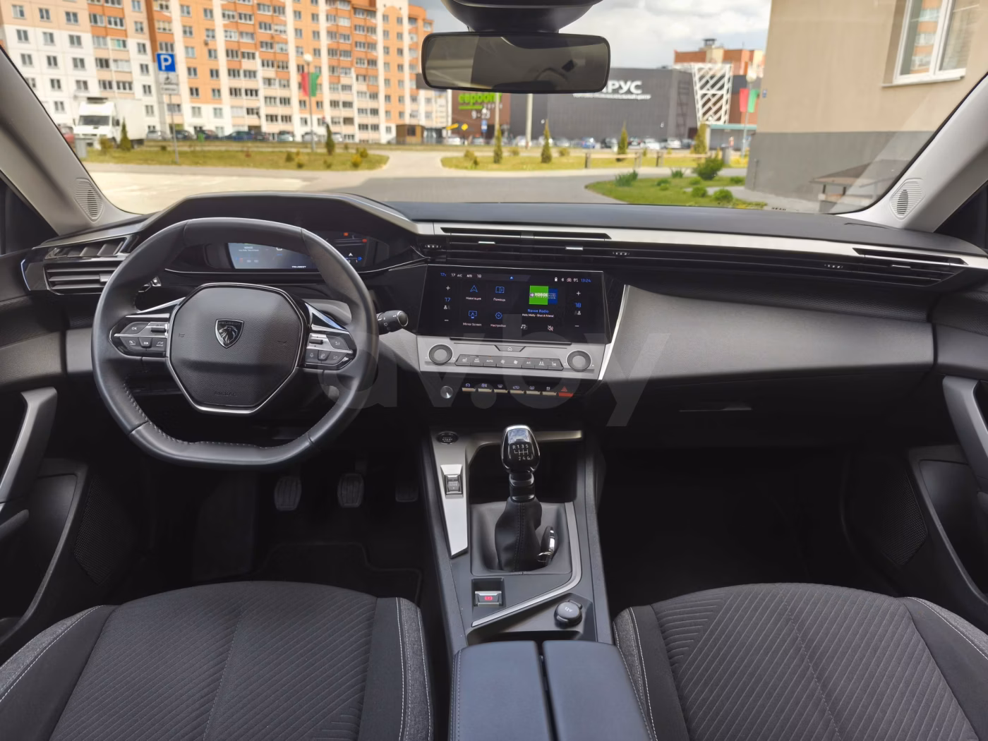 Peugeot 308 фото 10