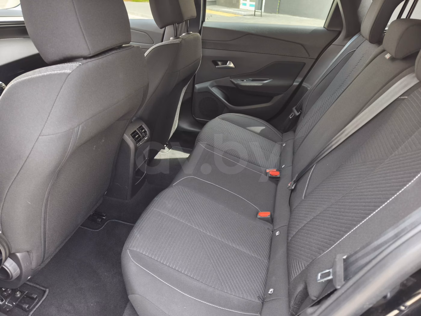 Peugeot 308 фото 12