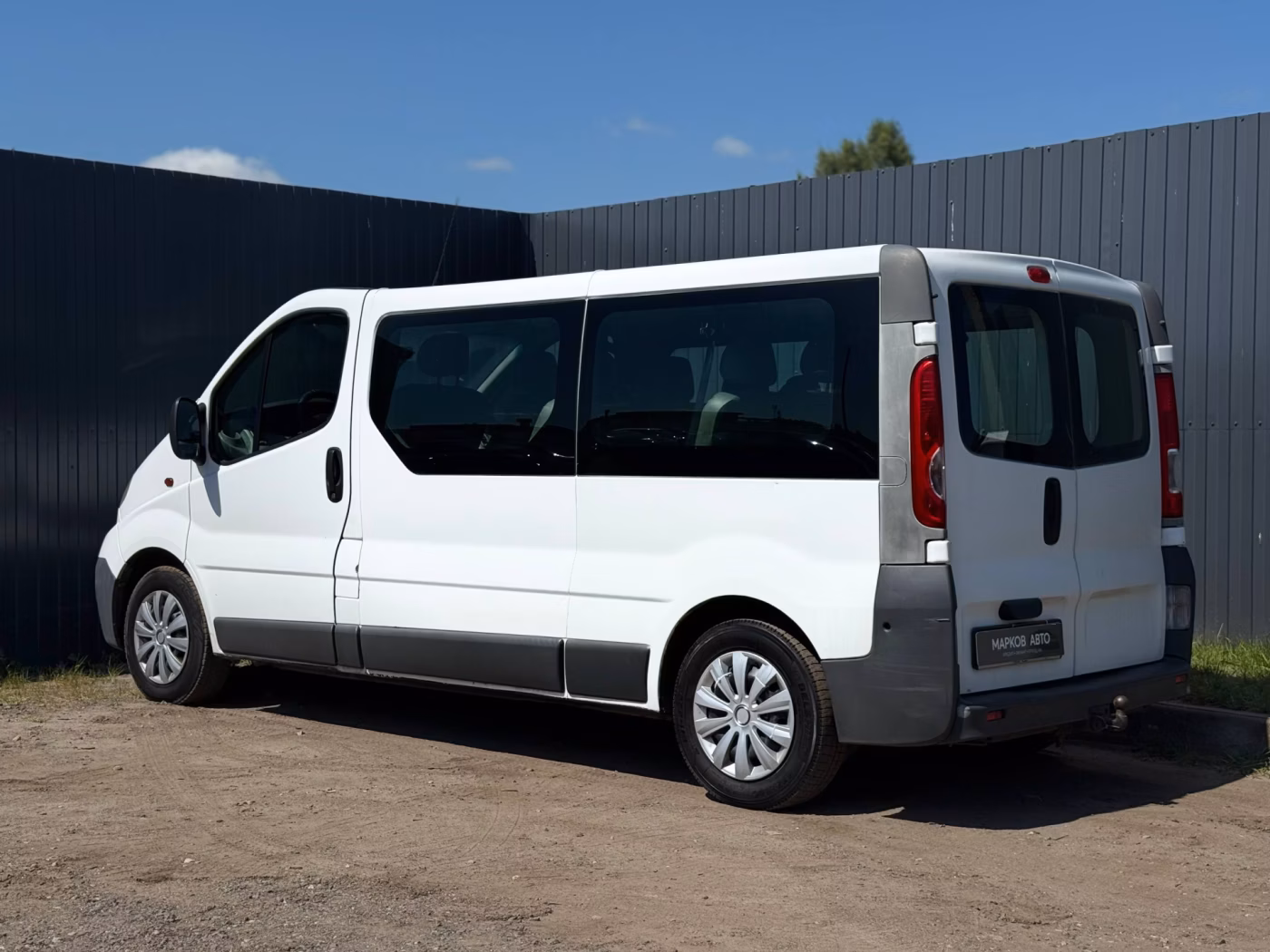 Opel Vivaro фото 7