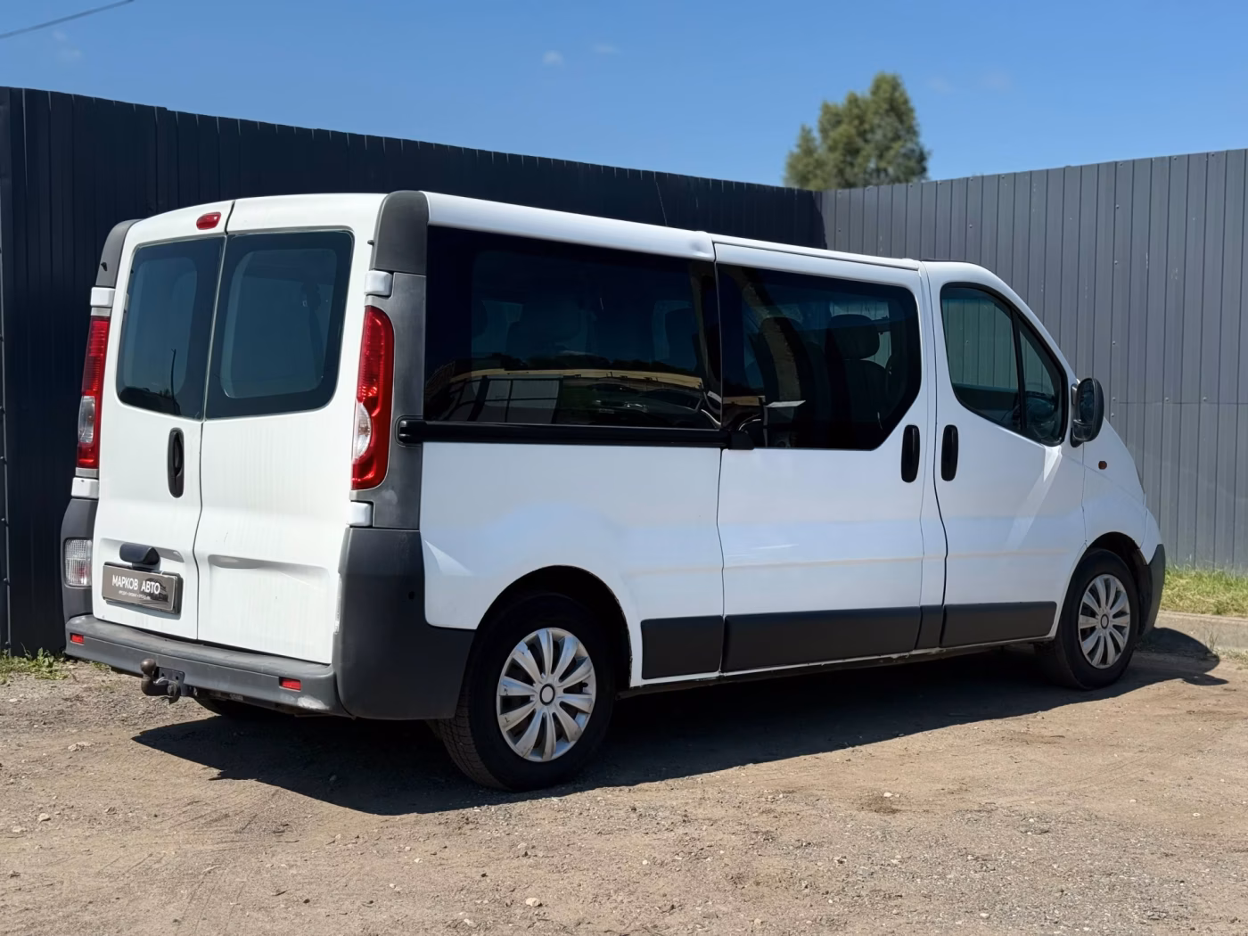 Opel Vivaro фото 5