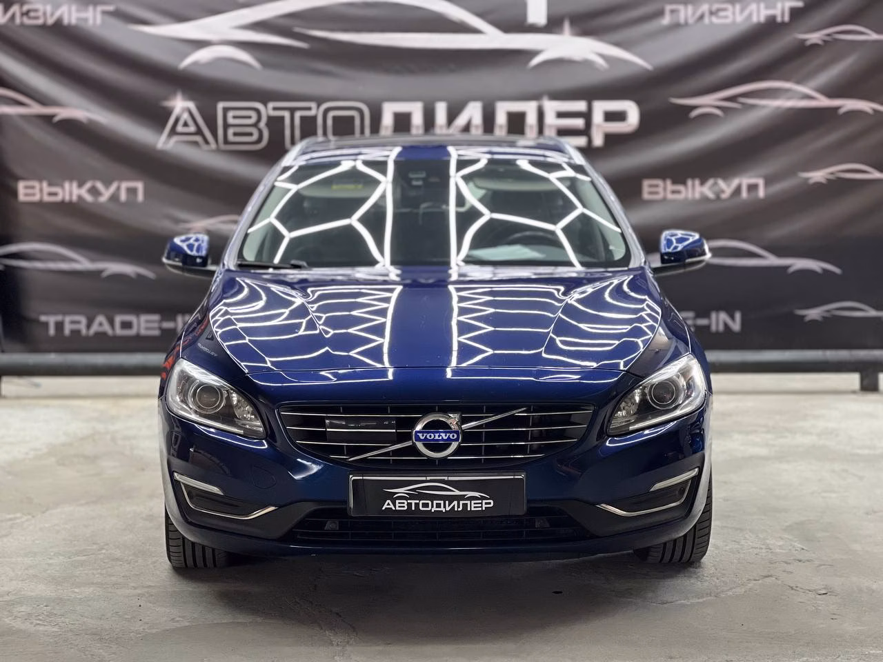 Volvo V60 фото 2