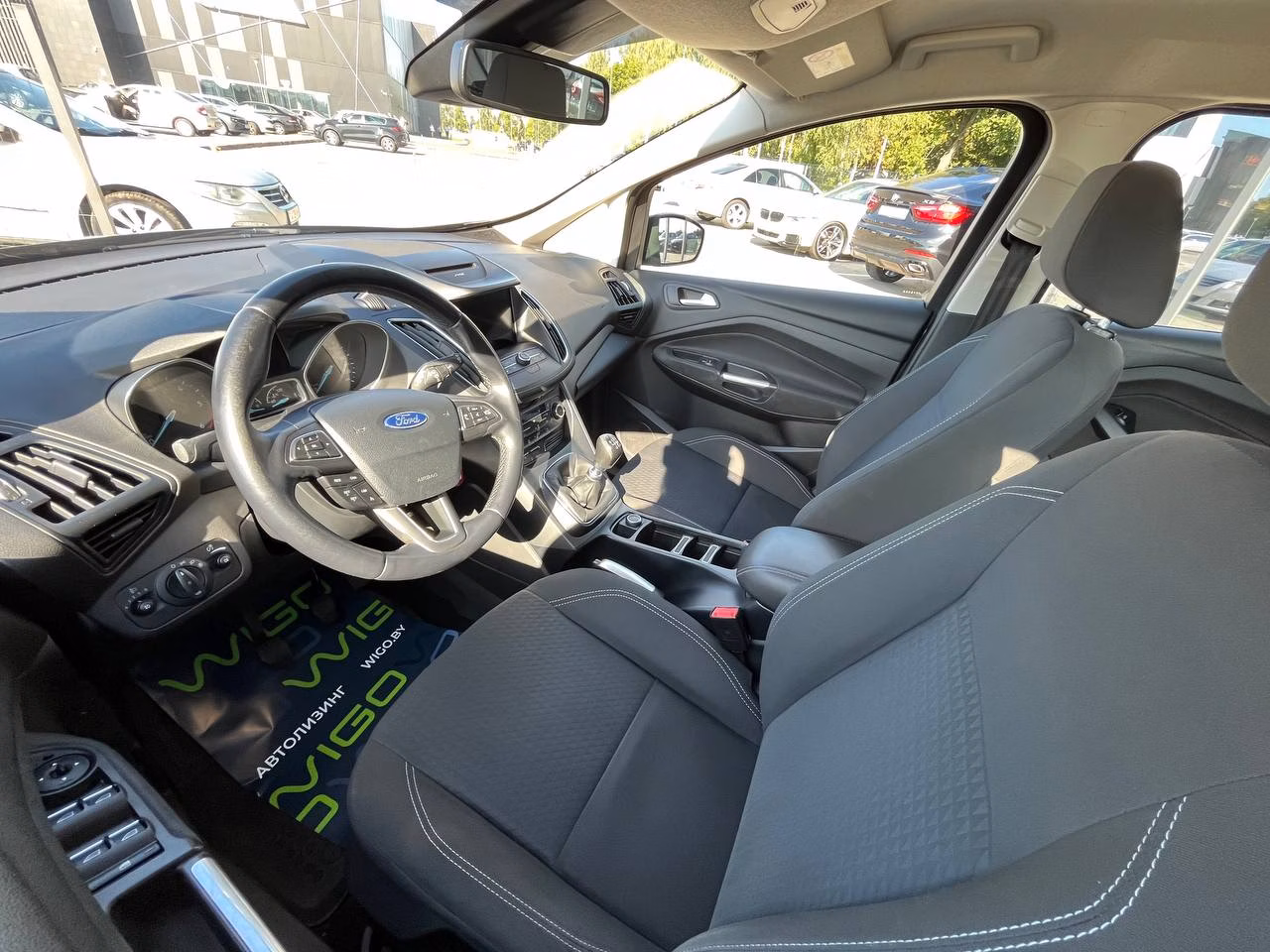 Ford C-MAX фото 9