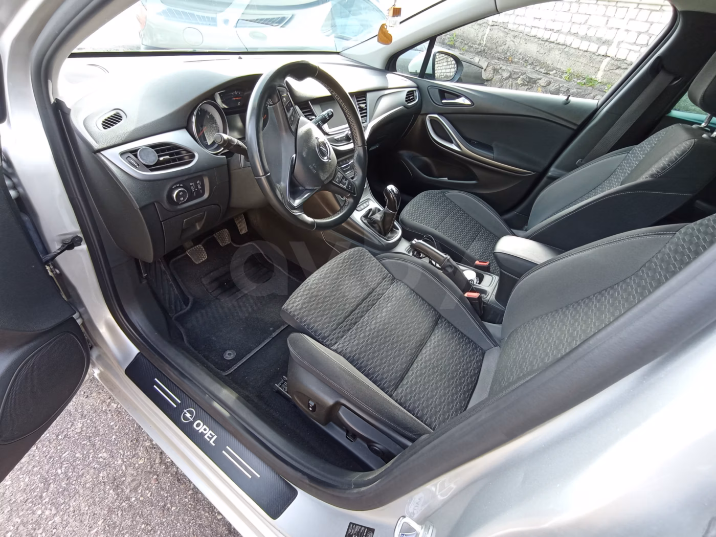 Opel Astra фото 6
