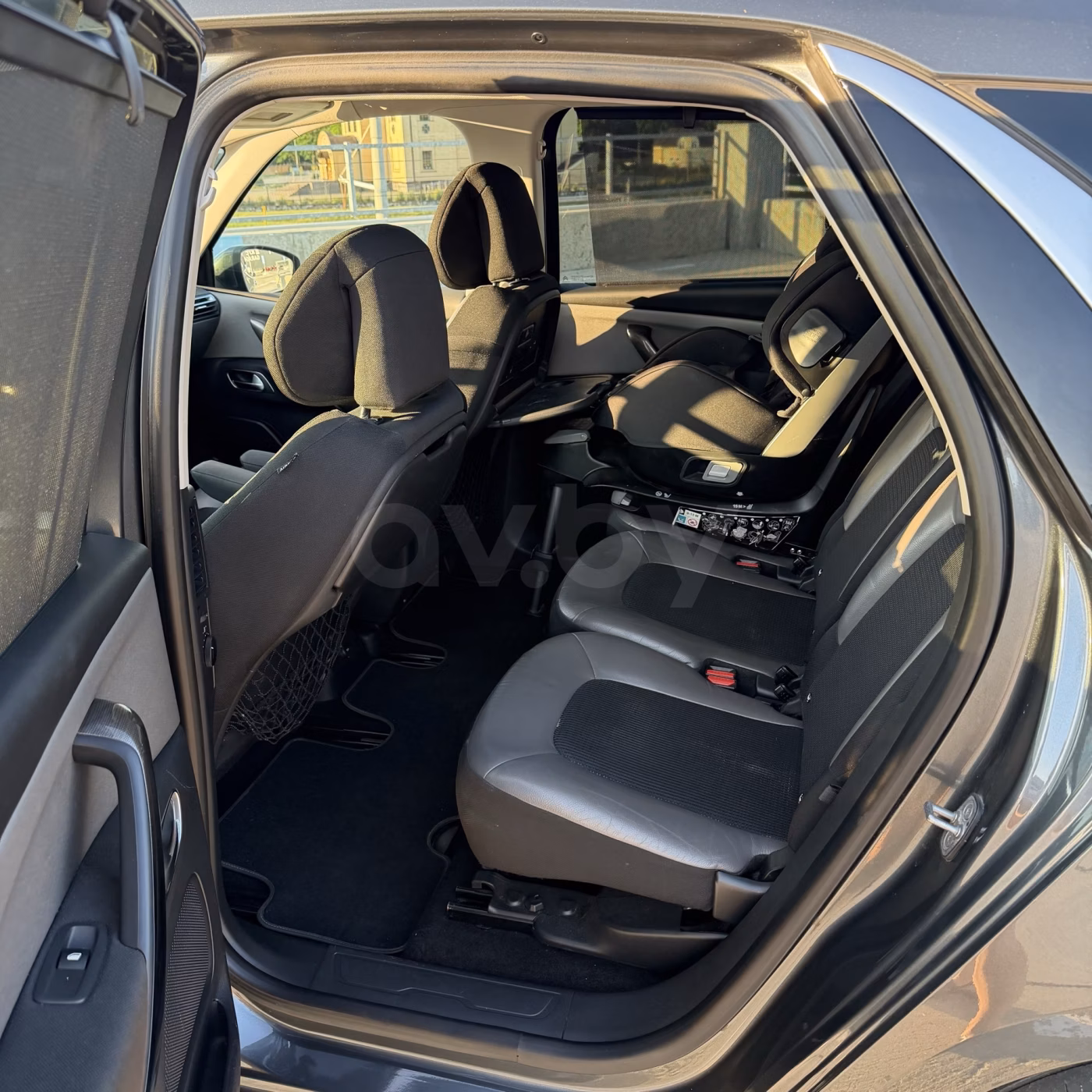 Citroen C4 Picasso фото 11