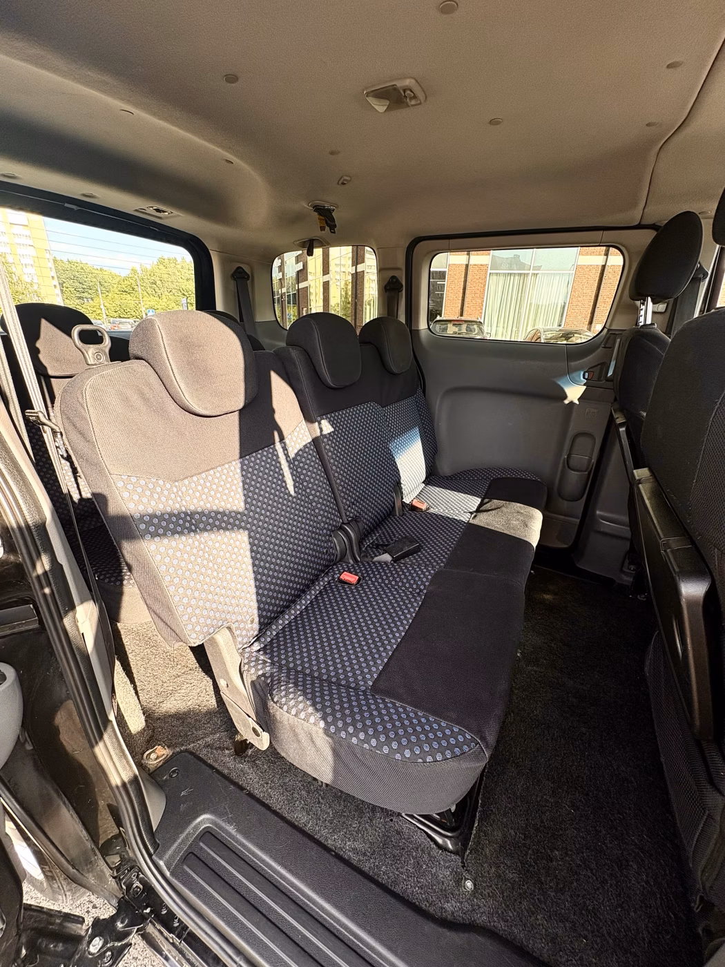 Nissan NV200 фото 13
