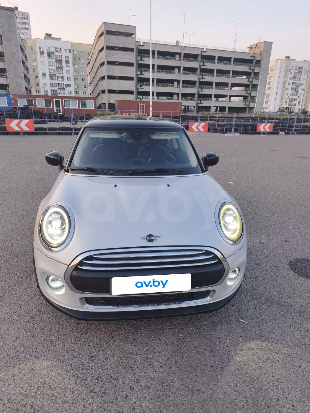 MINI Hatch фото 3