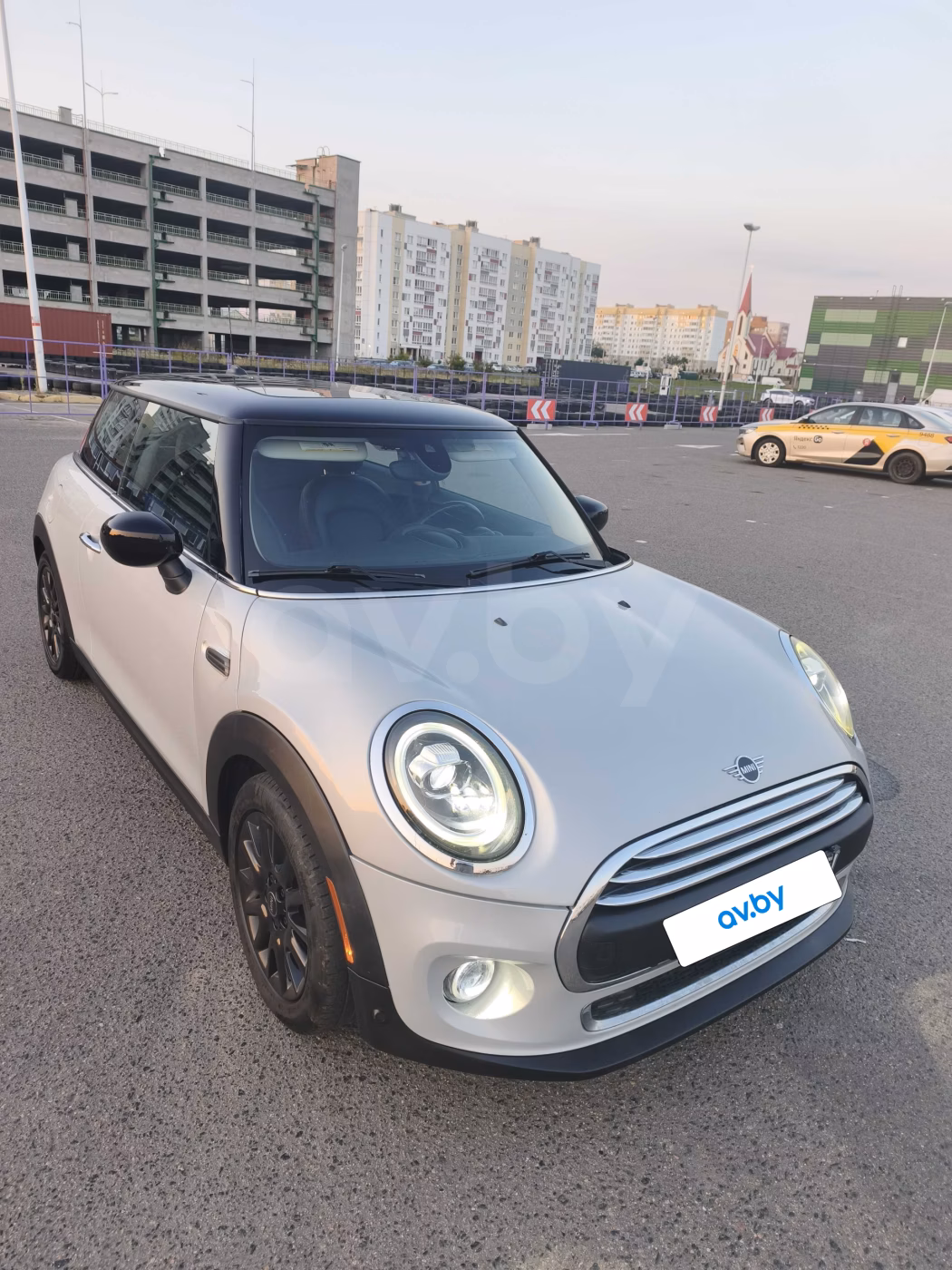 MINI Hatch