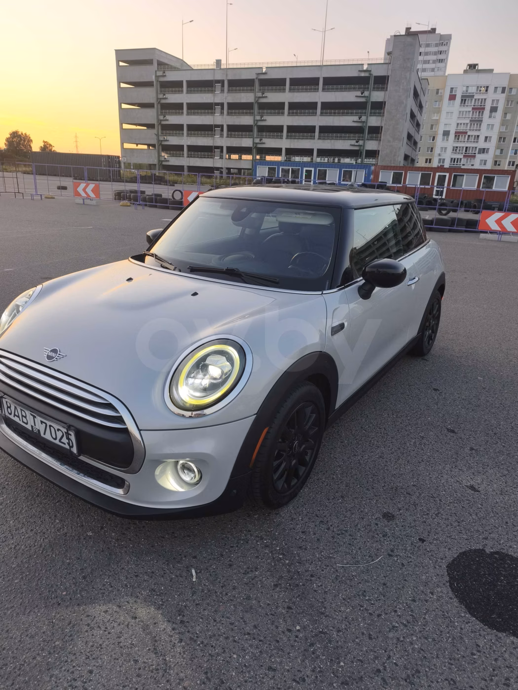 MINI Hatch фото 2