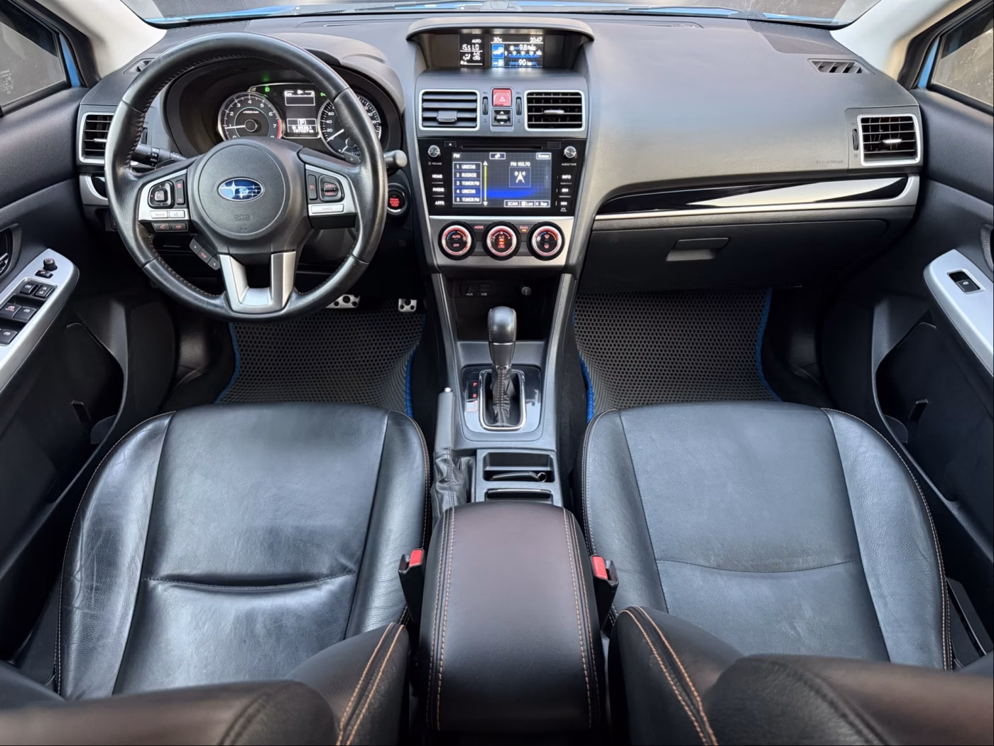 Subaru XV фото 8