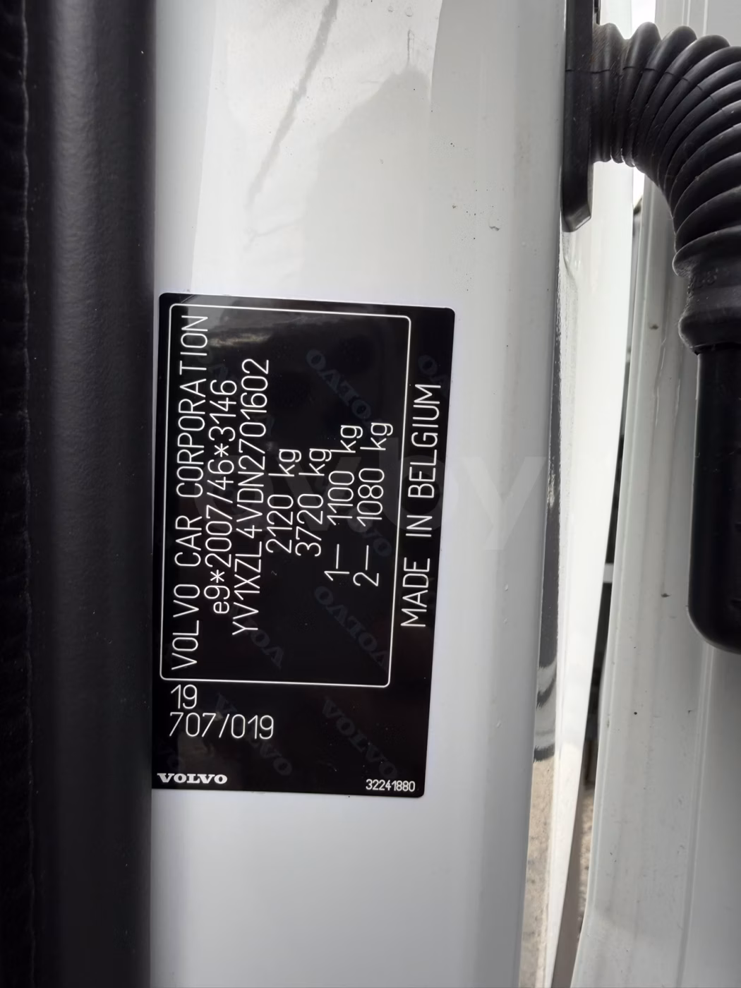 Volvo XC40 фото 15