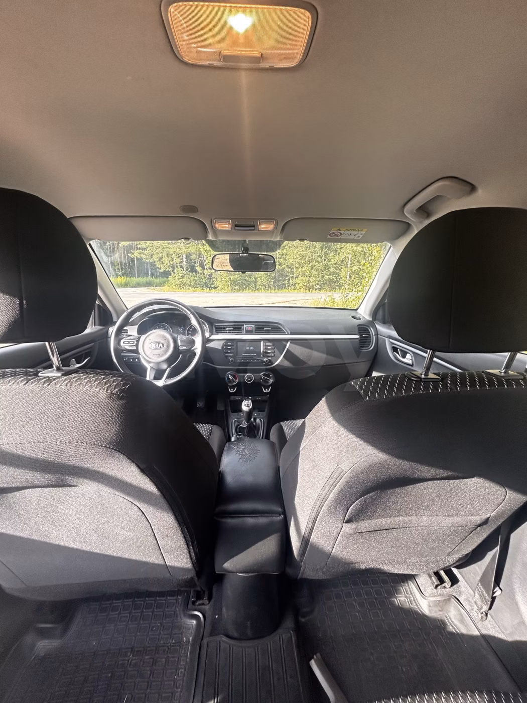 Kia Rio фото 11